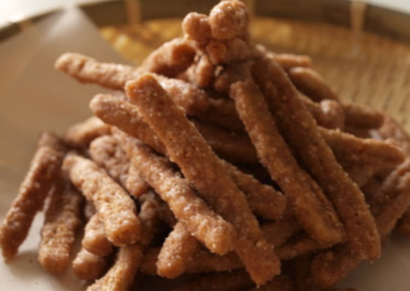 Brown Sugar Karintou (Sweet Deep-Fried Brown Sugar Snacks)