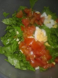 Una foto de Ensalada fresca fácil de rúcula