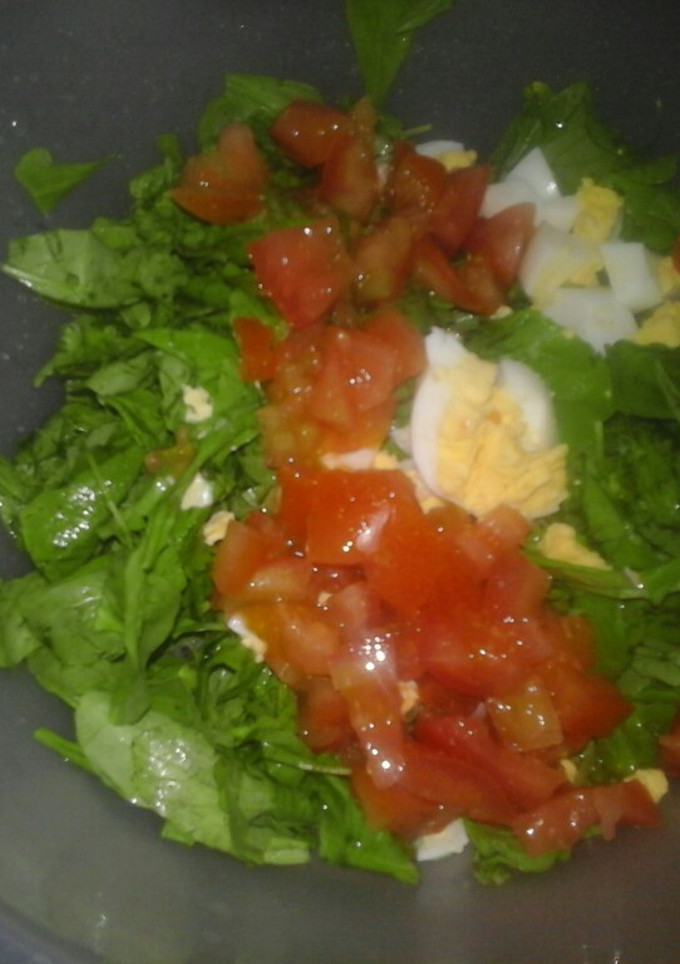 Una foto de Ensalada fresca fácil de rúcula