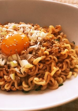 A picture of Spicy Shin Ramyun Mazesoba-Style Noodles.