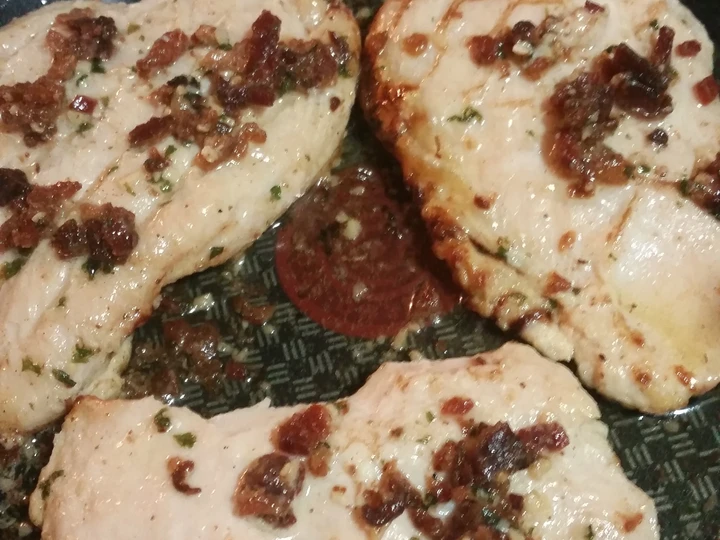 Simple Way Make Recipe Grilled Chicken with Bacon Lemon Garlic Butter Sauce that is Delicious, Delicious}