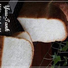A picture of Pullman Loaf with Crispy Crust.