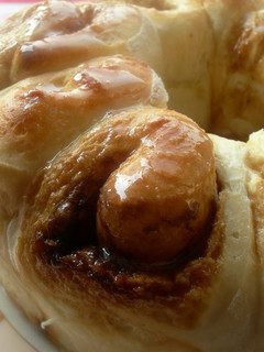 A picture of Brown Sugar Ring Bread.