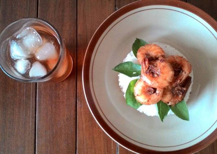 Resep Udang Goreng Ungkep, Enak Banget