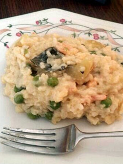 A picture of Cheesy Rice with prawns.