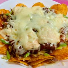A picture of Baked Lays with chicken.