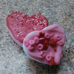 A picture of DIY Valentine's Day Treats.