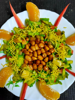 ফিউশন পিনাট চাট (Fusion Peanut Chat recipe in Bengali) রেসিপির প্রধান ছবি