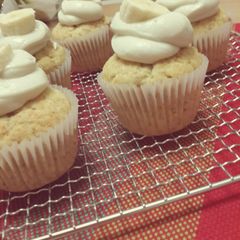 A picture of Banana cupcake.