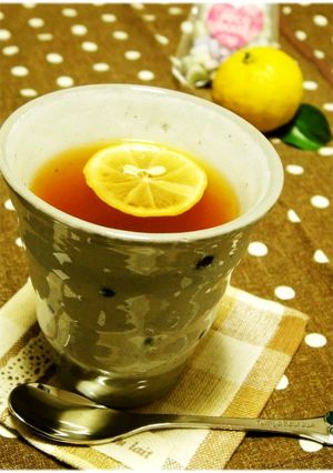A picture of Whole Yuzu Tea.