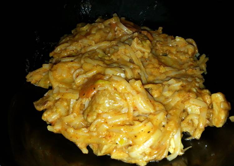 Super Yummy Thai chicken red curry wook