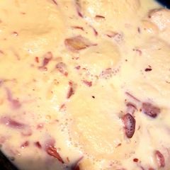 A picture of Rasmalai.