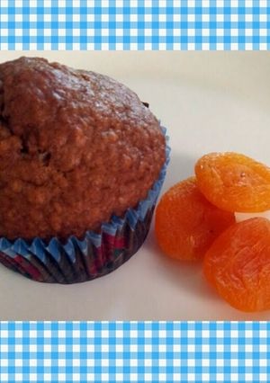 A picture of Apricot bran muffins.