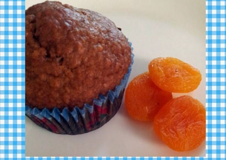 Apricot bran muffins