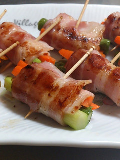 A picture of Bacon-wrapped Asparagus.