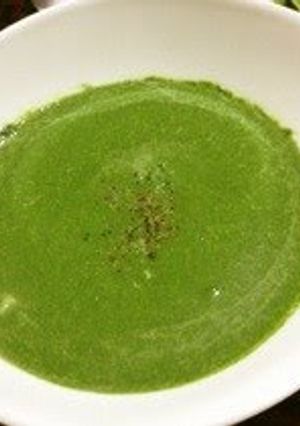 A picture of Spinach Soup (Potage).