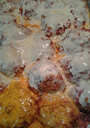 A picture of Chicken parmesan.