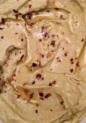 A picture of Avocado Hummus.