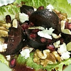 A picture of Sig's Beetroot Delight Salad.