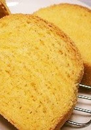 A picture of Chewy Cornbread with Tapioca Powder.