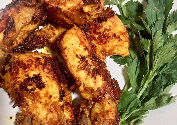 YUK DICOBA! Resep Ayam Panggang Bumbu Padang