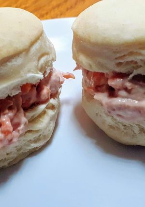Una foto de Sándwich de Atún y Zanahoria