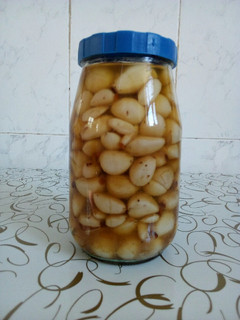 عکسی از دستور ترشی سیر😋