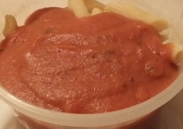 Vegan Cheesy Tomato Sauce (Lactose Free)