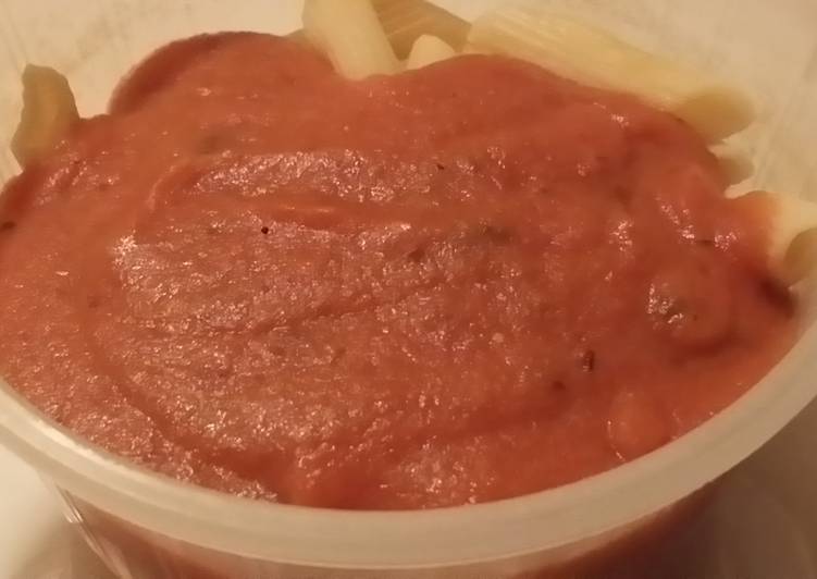 Easiest Way to Make Any-night-of-the-week Vegan Cheesy Tomato Sauce (Lactose Free)