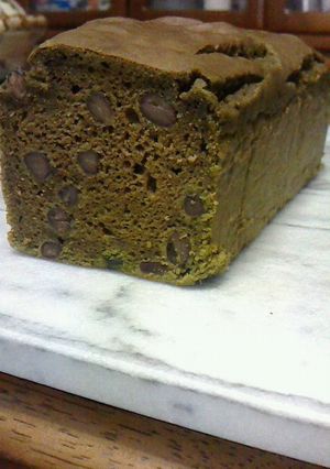 A picture of Wheat, Egg, and Dairy-Free Matcha Pound Cake.