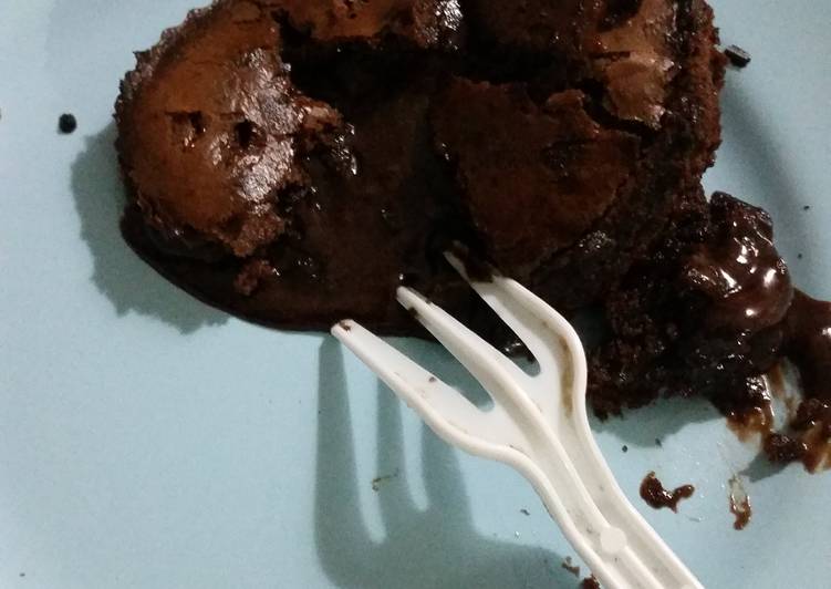 chocolate lava cake recipe main photo