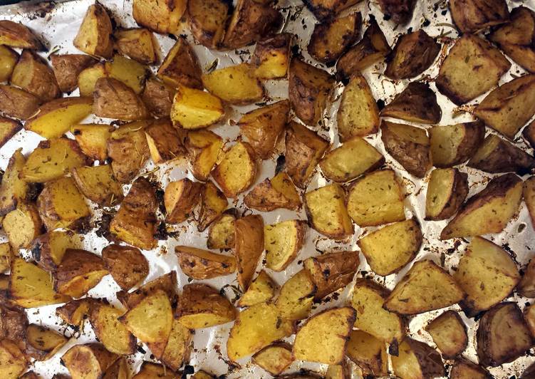 Simple Way to Prepare Award-winning Crispy Baked Rosemary Chicken &amp; Potatoes