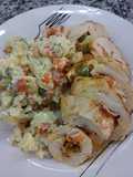 Pollo arrollado con ensalada rusa