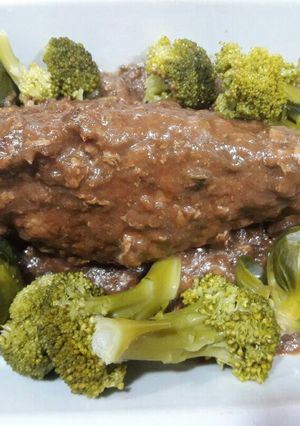 Una foto de Pechuga de pollo rellena