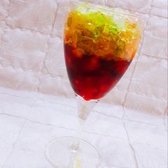 A picture of Rainbow Drink.