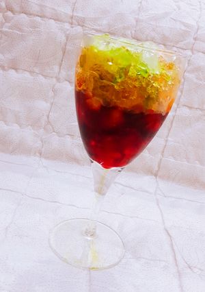 A picture of Rainbow Drink.