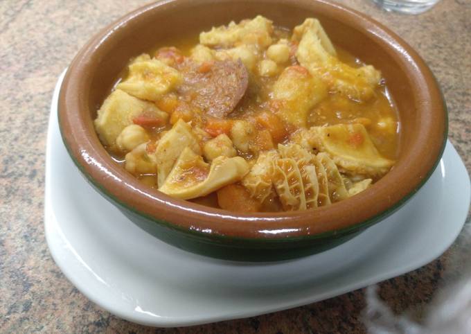 Callos con garbanzos (a la gallega) Receta de Gelan- Cookpad