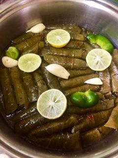 صورة لوصفة ورق عنب بزيت (يالنجى)