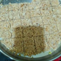A picture of Coconut barfi.