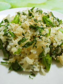 A picture of Seasoned with Kombu Tea Chrysanthemum Greens Fried Rice.