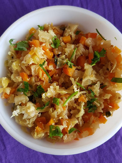 A picture of Carrot Cabbage Poriyal.