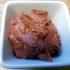 A picture of Tomato-garlic filling.