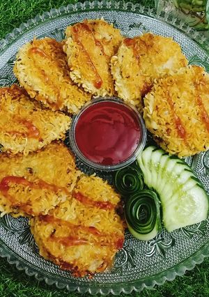 A picture of Potatoes,Cheesy Instant Noodles Cutlets (Snacks).