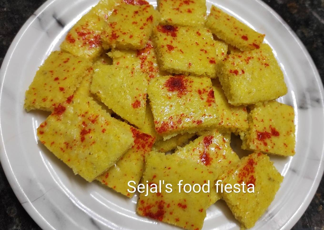 Live dhokla
