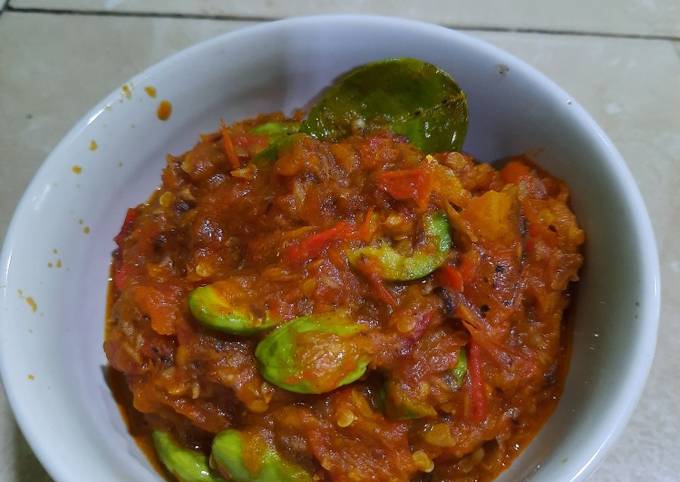 Sambel pete cakalang