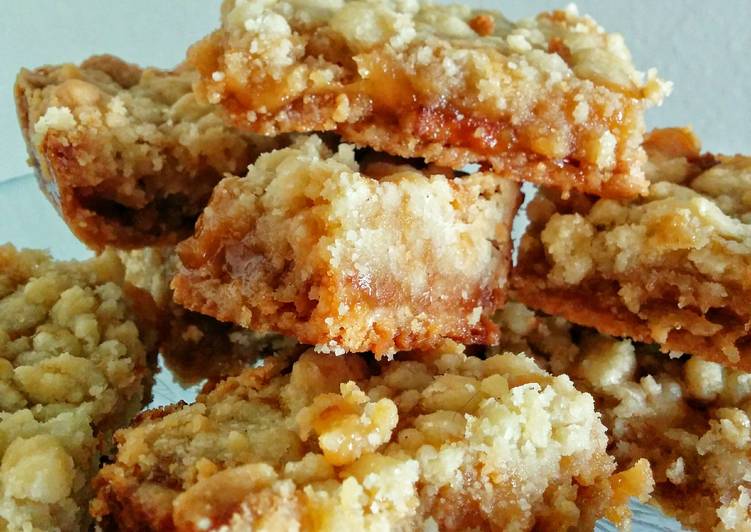 Recipe of Homemade Caramel Pretzel Bars