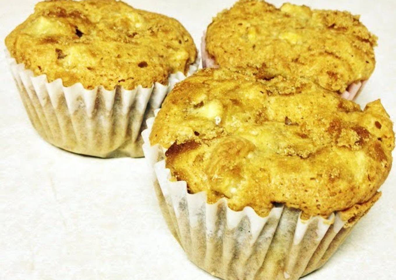 Apple Muffins