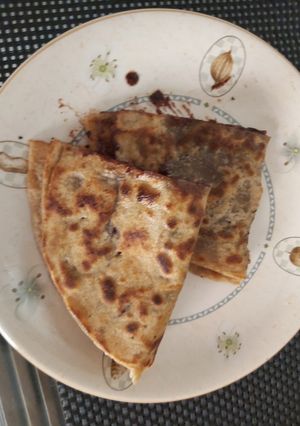 A picture of Nuttela Paratha.