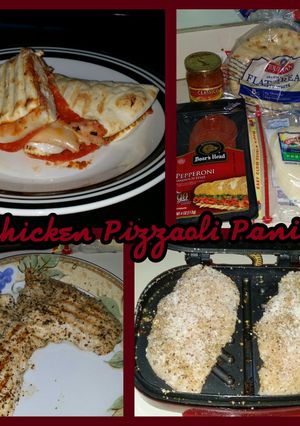 A picture of Chicken Pizzaoli Panini.