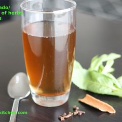 A picture of Kadha/Ukado/Decoction Of Herbs And Spices.